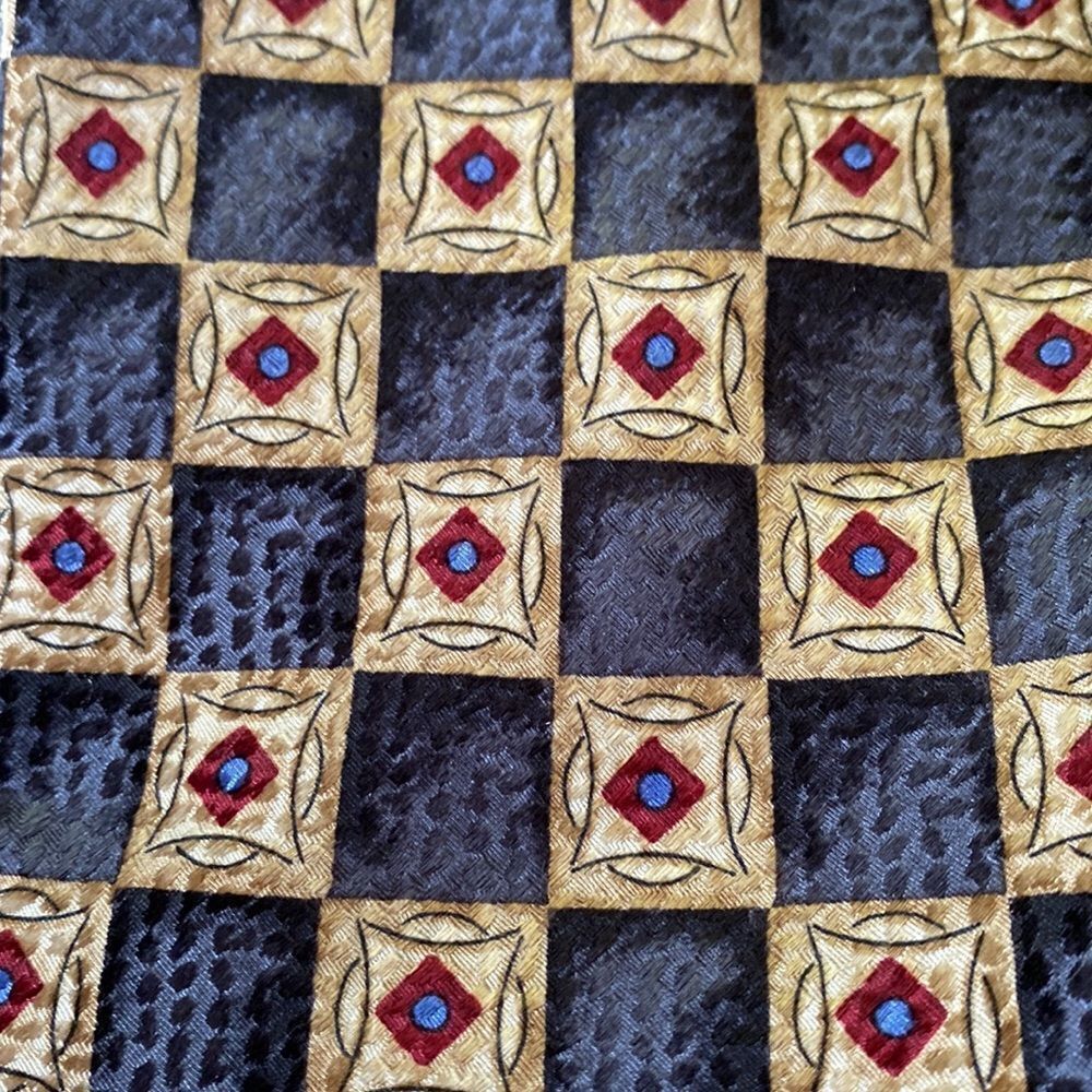 ☀️ JOS. A. Bank 100% Silk Executive Tie | Geometric Pattern